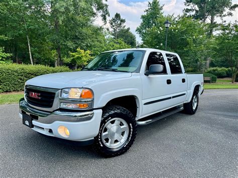2006 GMC Sierra | GAA Classic Cars