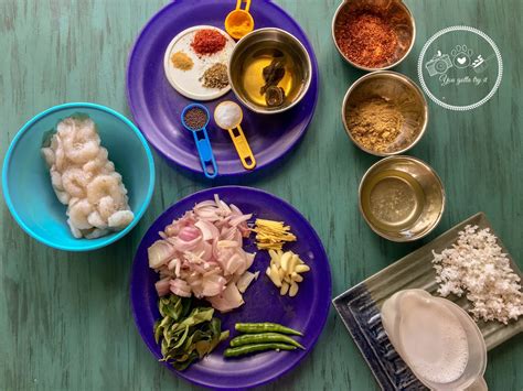You gotta try it: Konju Pappas/ Prawns cooked in Coconut milk!