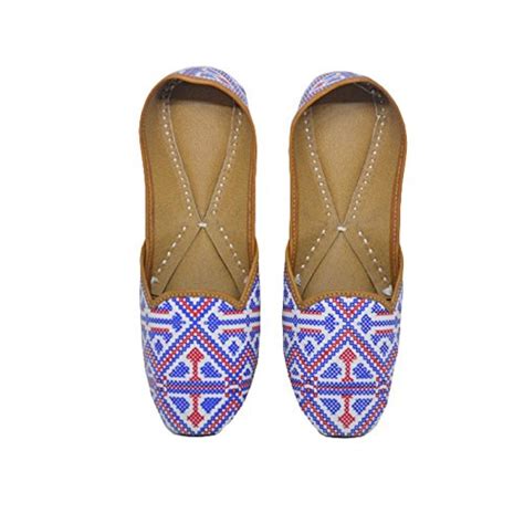 The Juti Art_Geometry is Life Loafer Juti (8): Buy Online at Low Prices ...