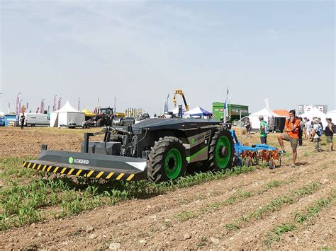 Autonomous Farming 的图像结果