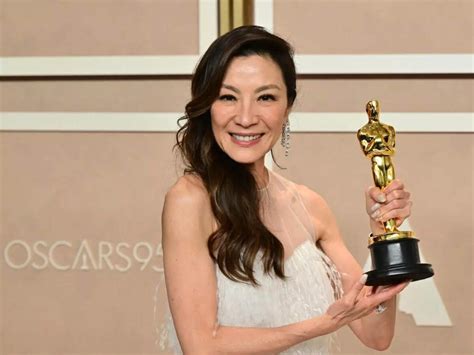 Michelle Yeoh creates history as the first Asian to win ‘Best Actress ...