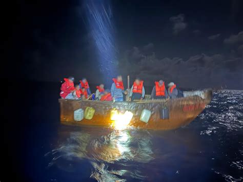 Coast Guard repatriates 16 aliens to Cuba > United States Coast Guard ...