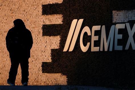 Cement Maker Cemex's Quarter Earnings Rise on Cost Cuts, Higher Prices