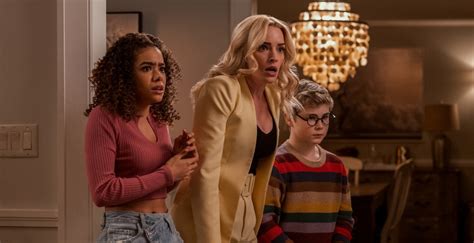 'Ginny & Georgia': Everything to Know About Season 3