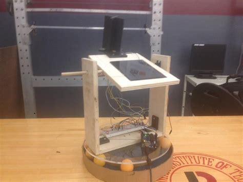 Dual-Axis Solar Tracker – CONNOR JOHNSTON