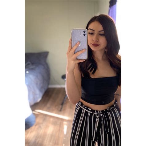 Cynthia Jade (@cynthiaaxjadee) • Instagram photos and videos