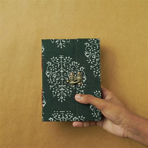 Midnight Memoir – Happynus Store