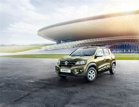 Renault Kwid AMT launched in India at Rs 4.25 lakh; availability ...