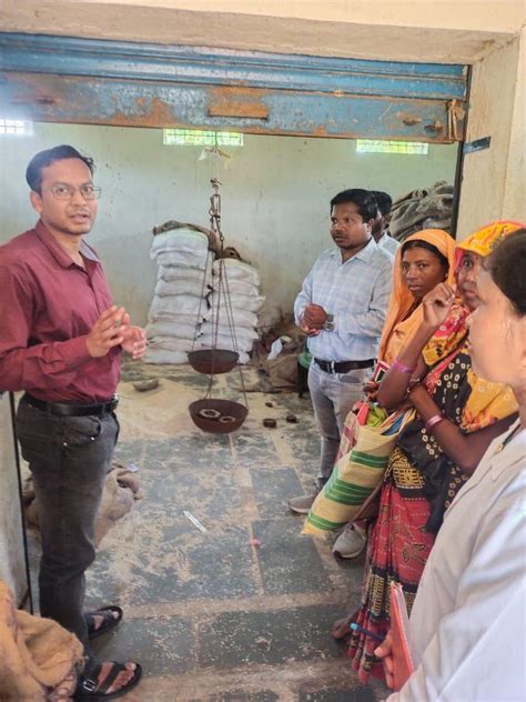 सुकमा: कलेक्टर ने पीडीएस पारदर्शिता पर जोर, जल जीवन मिशन और सखी योजना ...