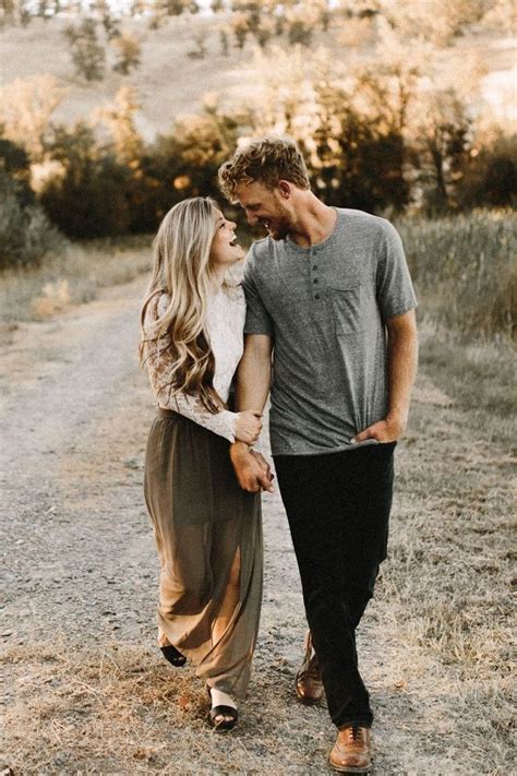 engagement photo positions
