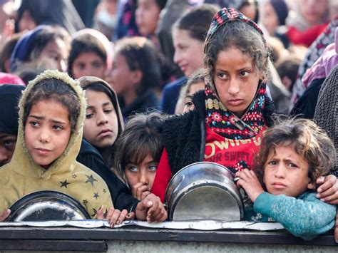 Israel calls on UN to collect, distribute undelivered gaza aid