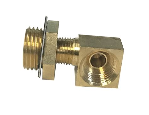 1EKC9-A 90-Degree Brass Fuel Injector Fitting – For GM/Chrysler – Use With Canister & Pressure Gauge