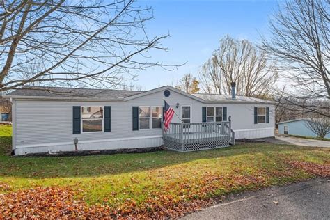 118 Mary Lynn Ln, Valencia, PA 16059 | Homes.com