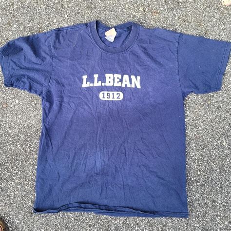 Vintage classic L.L.Bean tee 👌 - Depop