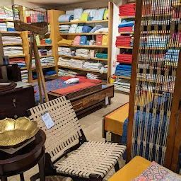 Fabindia Bandra West - Clothing store - Mumbai - Maharashtra | Yappe.in