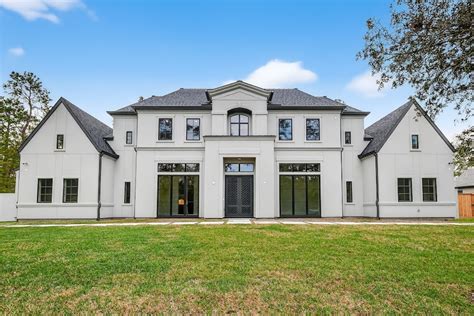 26 Valley Forge Dr, Houston, TX 77024 | Homes.com