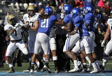 BBVA Compass Bowl: Lewis scores -- is it the knockout blow for Pitt ...