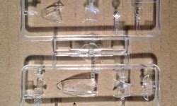 Contents for Supermarine Spitfire F.22/24, Airfix 07105 (1996) - In-box ...