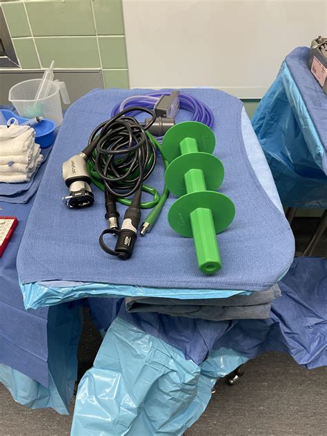 Laparoscopic bilateral salpingo-oophorectomy mayo stand and back table setup – CSTSetup