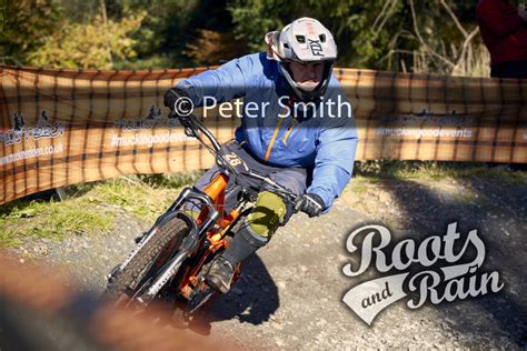 Andrew PATTERSON 28 - Roots & Rain