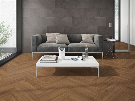 Ville Azuara Oak Laminate Flooring - Classen