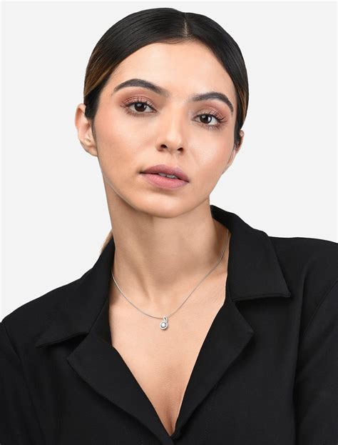 Buy Trendy Ileana Silver pendant Online At Best Price In India | World ...
