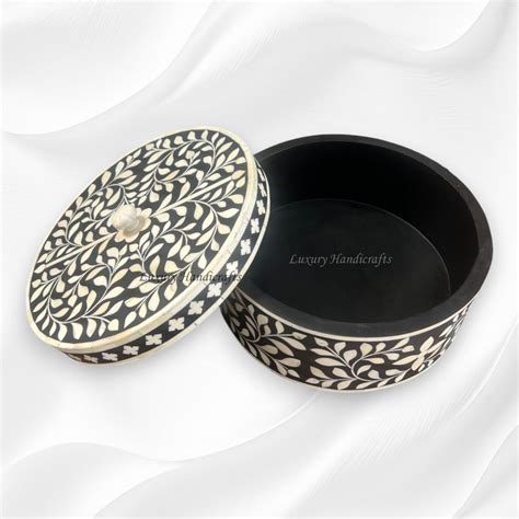 Round Bone Inlay Floral Box Black – Luxury Handicrafts