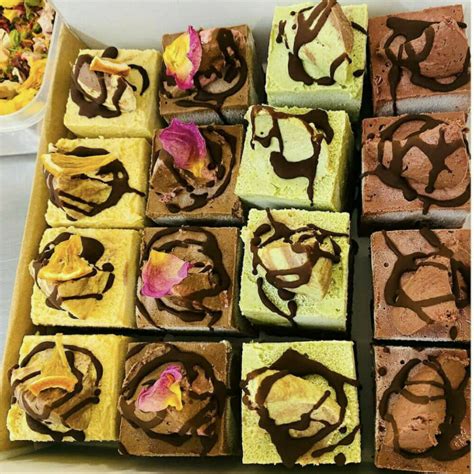 Mixed Cake Box 的图像结果