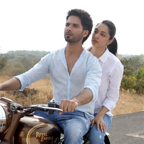 The 3 new love languages you need to know if you want to date ...