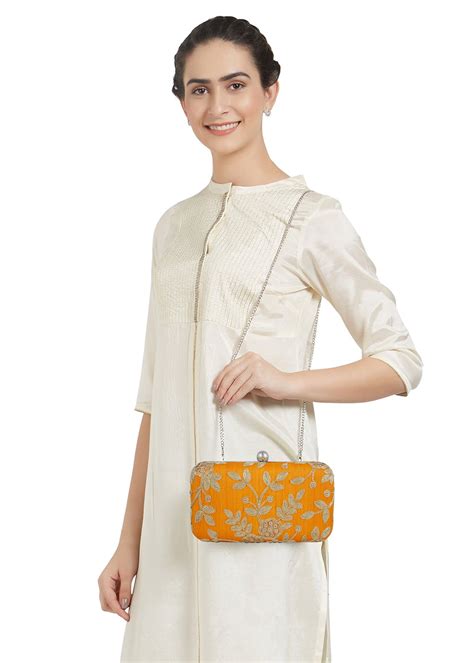 Get Floral Embroidered Musturd Box Clutch at ₹ 800 | LBB Shop