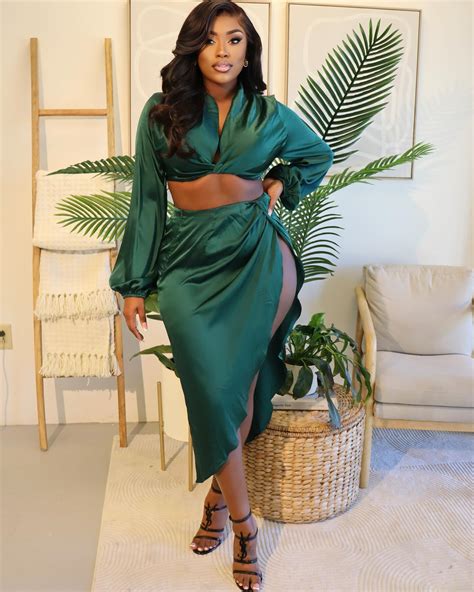 E’Class (@erika.eclass) • Instagram photos and videos