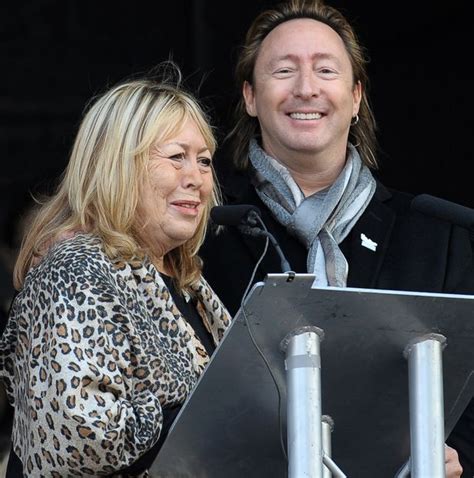 John Lennon's first wife Cynthia dead: Mother of Beatles legend's son ...