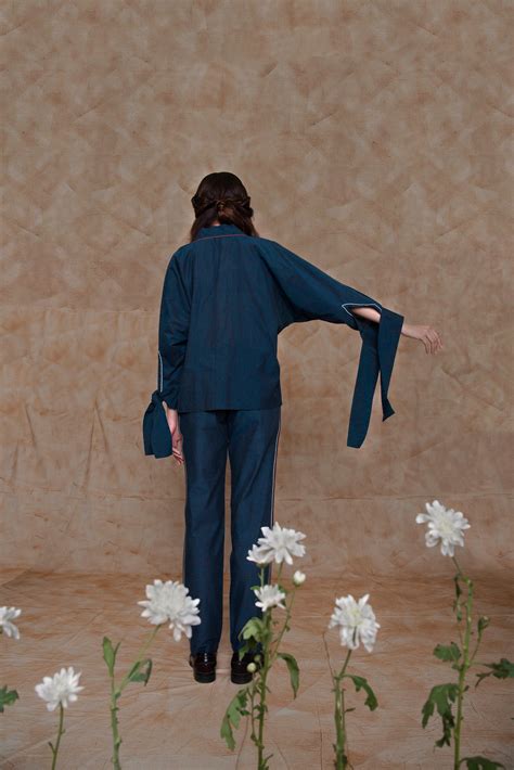 Ocean Of Stories – anushé pirani