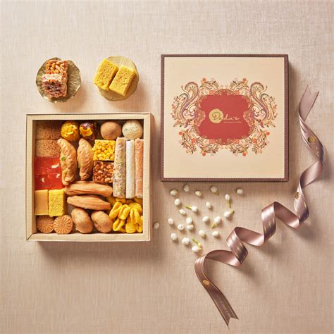 South Indian Assorted Sweet Box 1 (1 KG) – DADUS