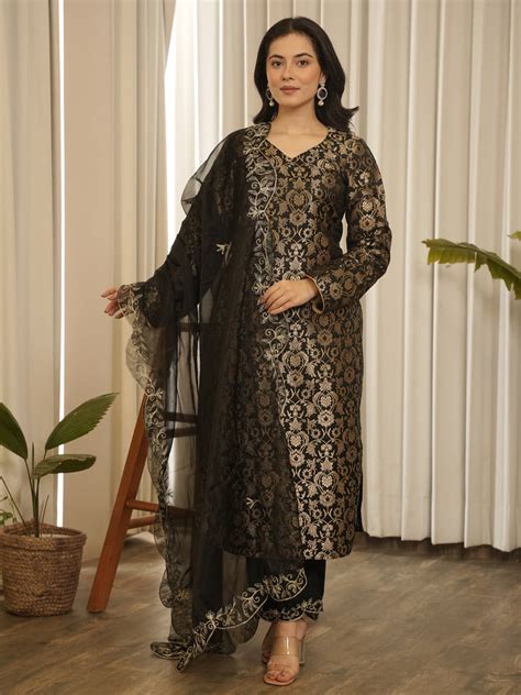 Rani Banarasi Set – OneWe India