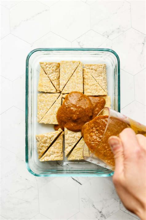 How to Cook Tempeh (The Ultimate Guide) - Okonomi Kitchen