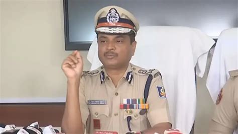 Fake job alert: Man arrested for duping woman with fake govt job offer ...