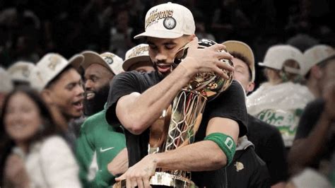 NBA 2K25 - Official Gameplay Trailer