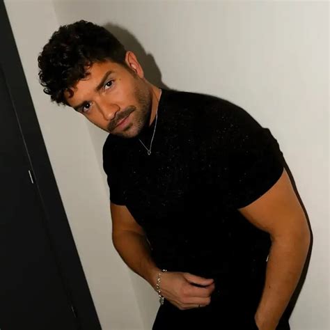 Amarres de amor: cómo funcionan, riesgos y señales de estafa