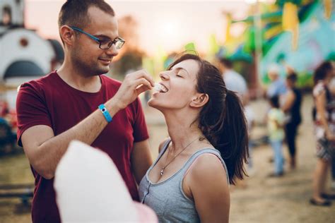 25 Third Date Ideas That Are Fun & Memorable - Loverz Theatre