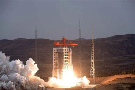 中国可重复使用试验航天器成功着陆，和Space X可重复使用的火箭，共同点和区别是什么？ - 知乎