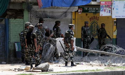 Kashmir unrest: Hizb-ul-Mujahideen leader Syed Salahudeen threatens ...