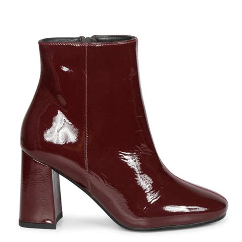 Patent Leather Shoes: A Timeless Symbol of Elegance and Sophistication ...