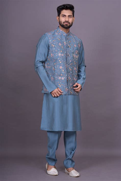 De Royal- Traditional & Modern Styles for Every Occasion – De Royal ...