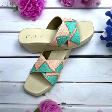The Ultimate Guide to Choosing the Perfect Wedges for your Outfit