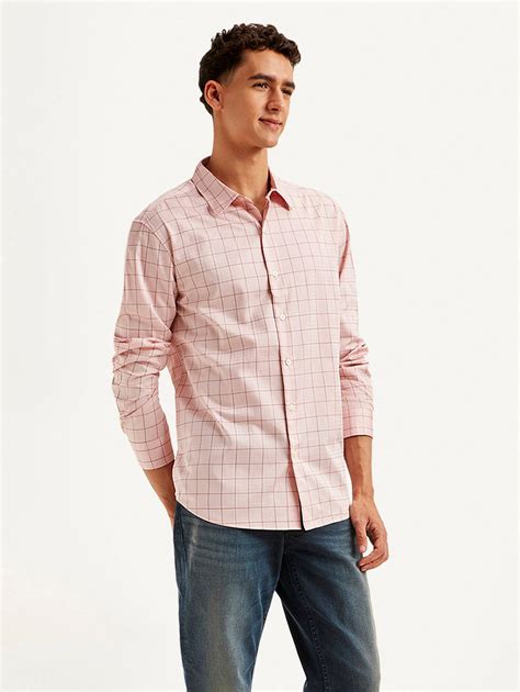 Men's Redloop Checkered Slim Fit Shirt – Levis India Store