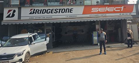 Bridgestone Tyre Shop in Delhi | Dealer Locator
