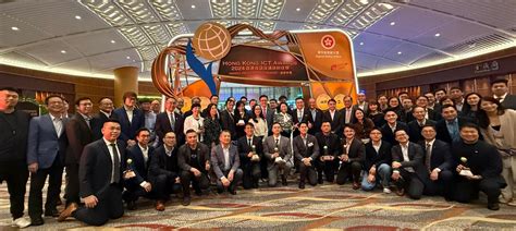 Rezultat imagine pentru Geekplus Roboshuttle