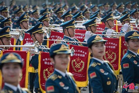 庆祝中国共产党成立100周年文艺演出《伟大征程》在京举行