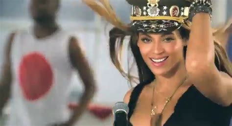 beauty addict. [ r i s q u e G L A M ]: Beyonce On Top